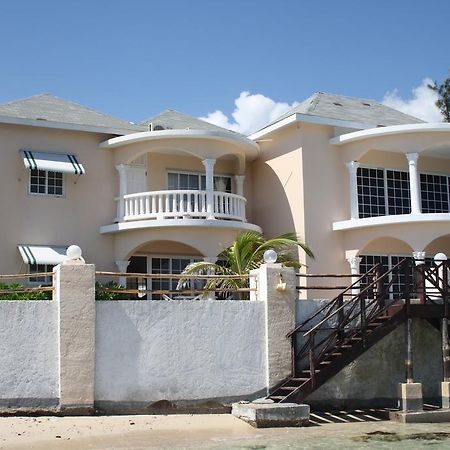 Villa Triplets On The Bay Montego Bay Esterno foto